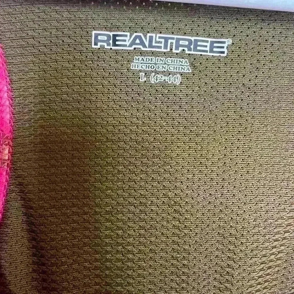 Women’s Realtree Pink Camo Tank Top - Picture 2 of 3